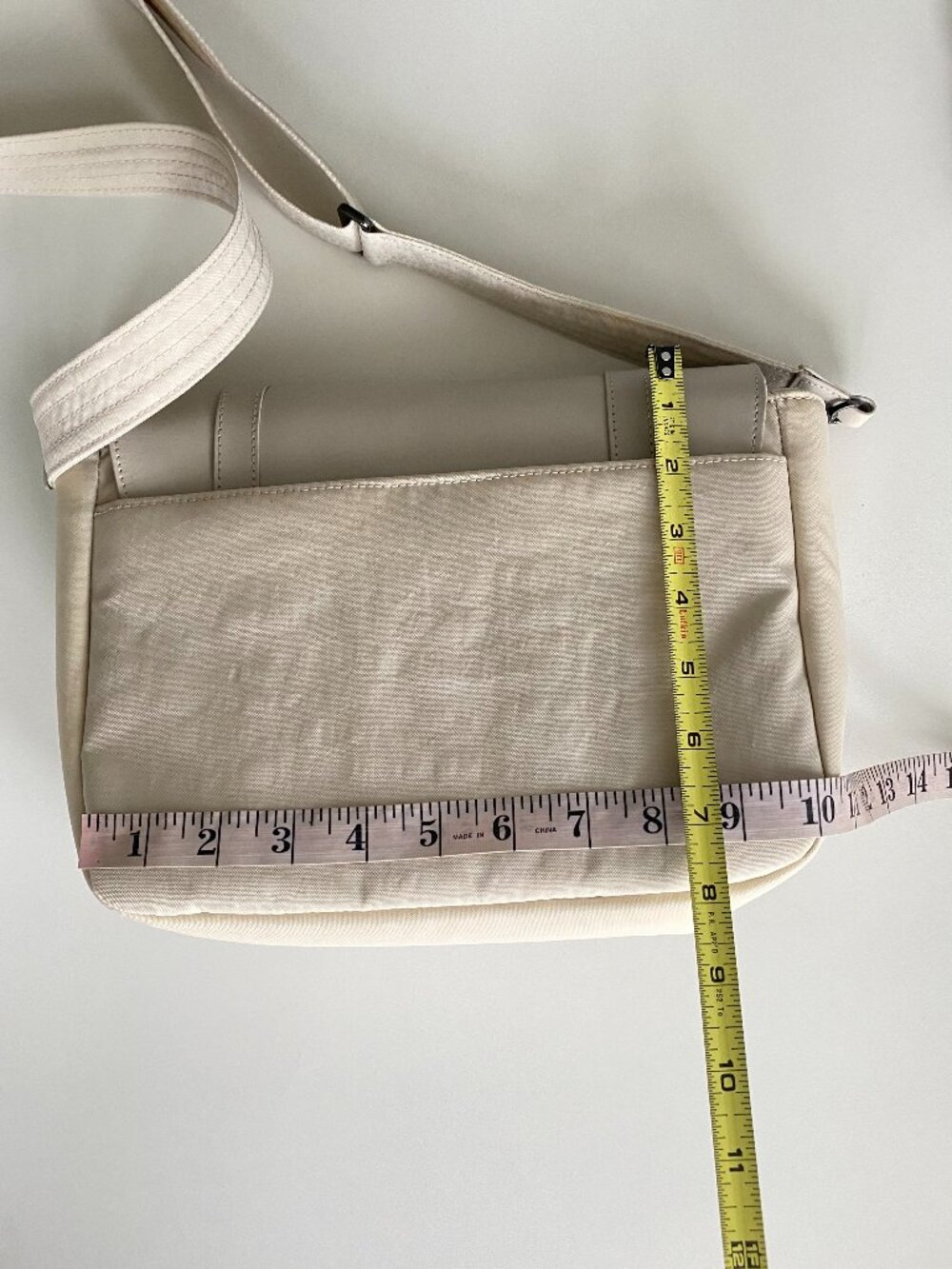 Herschel Orion Retreat Moonbeam Crossbody Bag - Picture 13 of 16